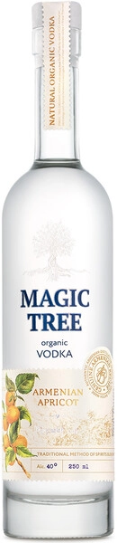 Меджик Три (Magic Tree) абрикосовая 0,25 л. 40% Водка плодовая