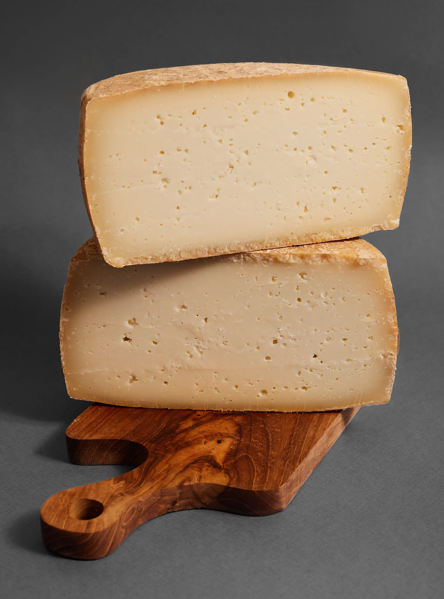 Гауда зрелая козья 1 кг сыр