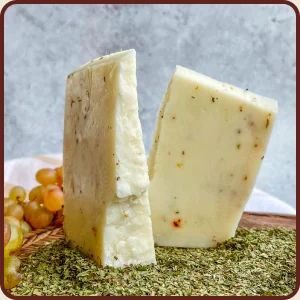 Сыр Качотта с итальянскими травами из козьего молока Добрая ферма 1 кг