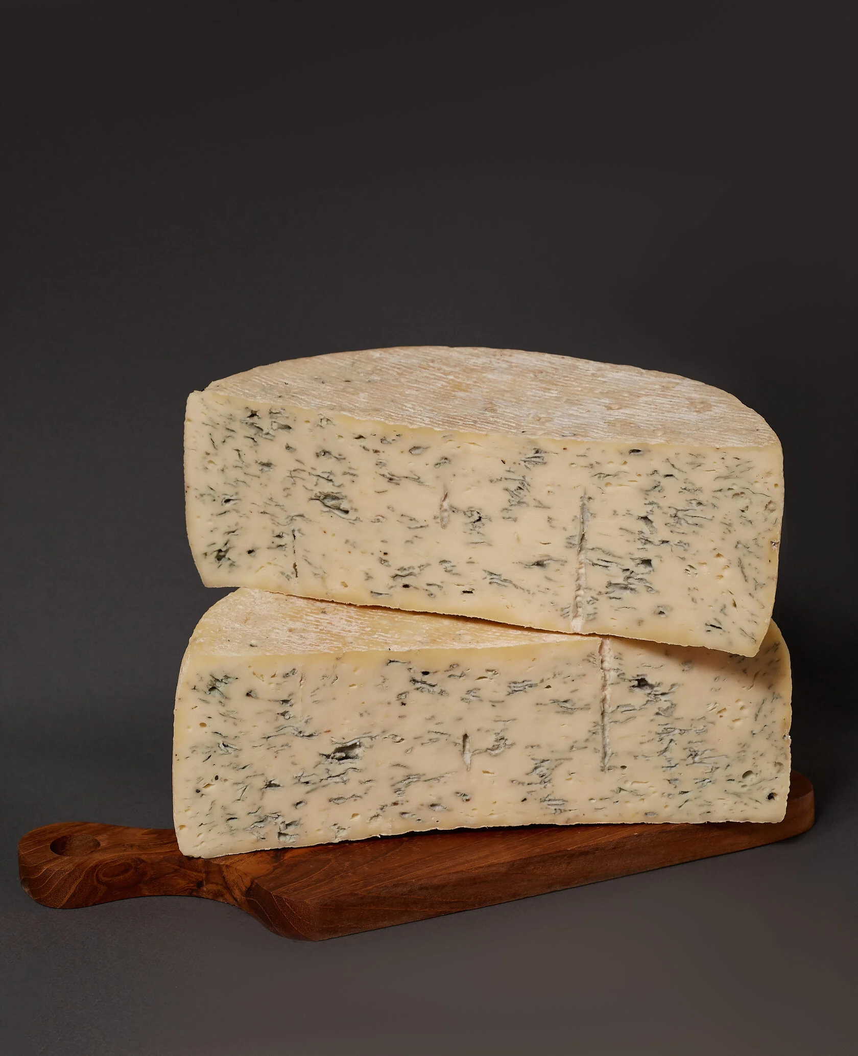 Горгонзола с трюфелем 1кг сыр в/у