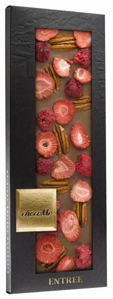 ШОКОМИ Молочный шоколад с орехами пекан, ломтиками клубники и малины 110г