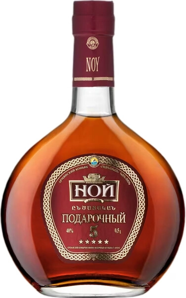 Ной Подарочный пятилетний 0,5 л. 40% Армянский коньяк